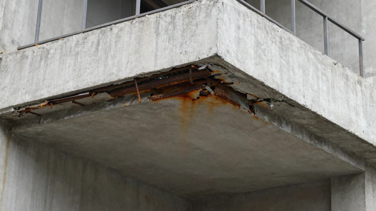 Pathologies du béton au Maroc : corrosion des armatures, carbonatation et expertise