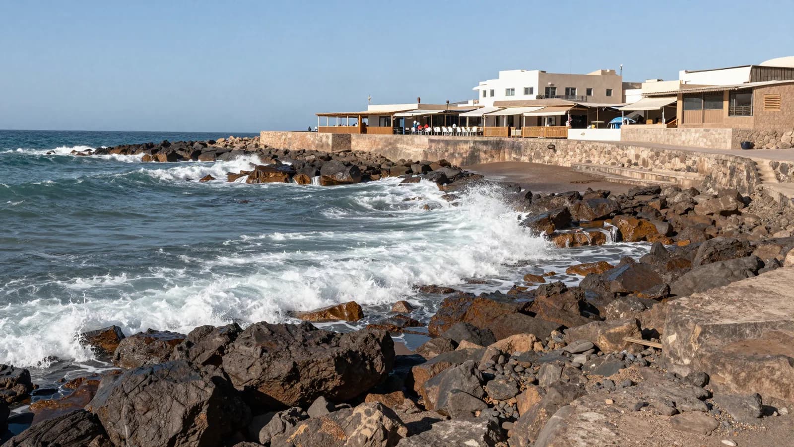 Domaine public maritime au Maroc : occupation temporaire (AOT) et évaluation d'un droit précaire