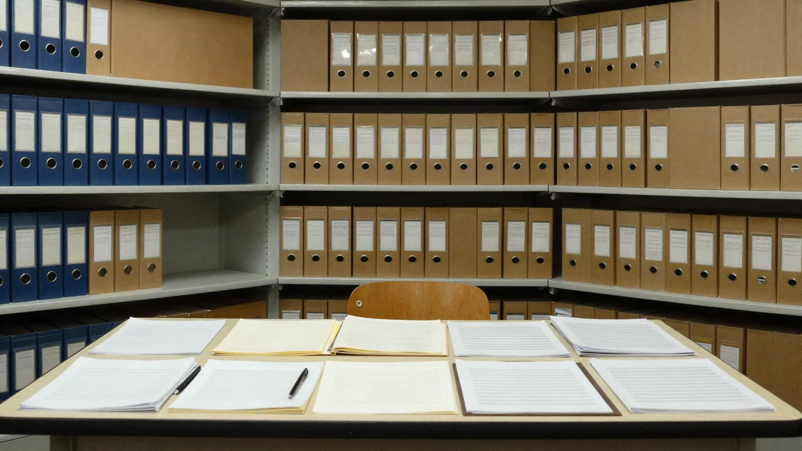 Due diligence d'acquisition pour un fonds immobilier : data room et évaluation
